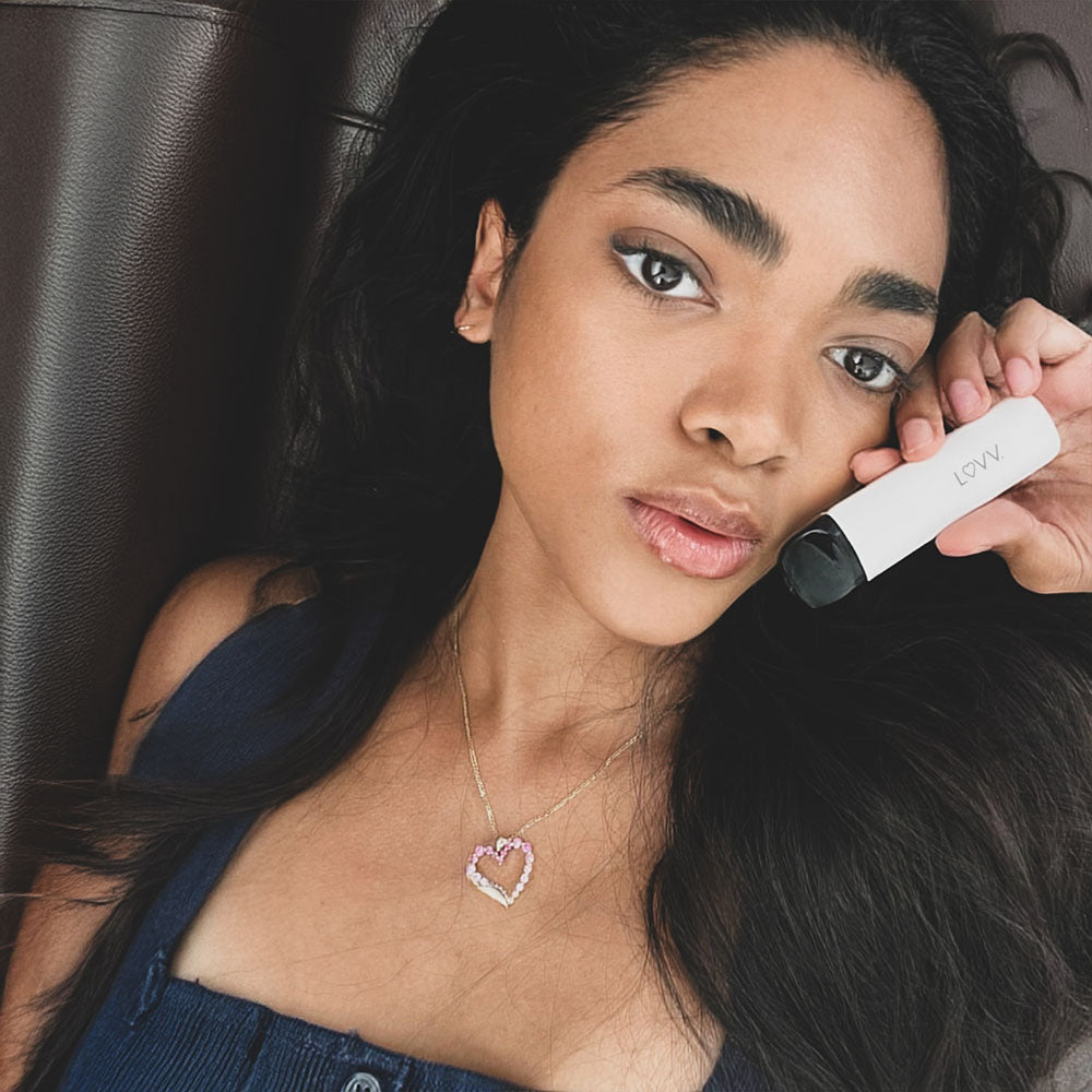 LUVV Pure Rechargeable Kit + Pods Bundler